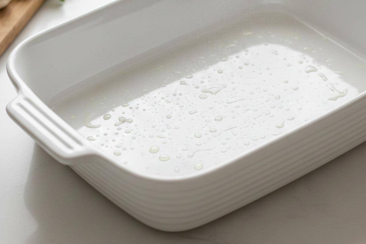 Sprayed the dish with non stick spray.