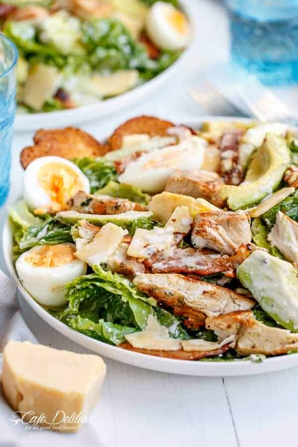Skinny Chicken and Avocado Caesar Salad on a pltter