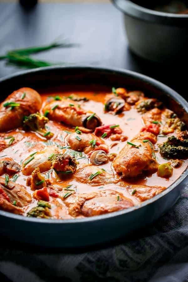 Spicy and Creamy Tomato Chicken Drumsticks