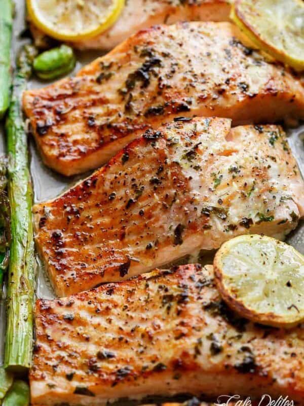 One Pan Lemon Garlic Baked Salmon and Asparagus