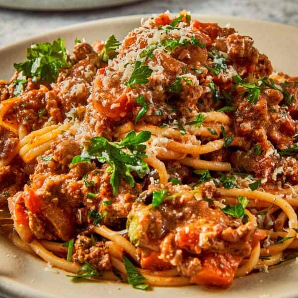 Slow Cooker Bolognese Sauce to coat your pasta