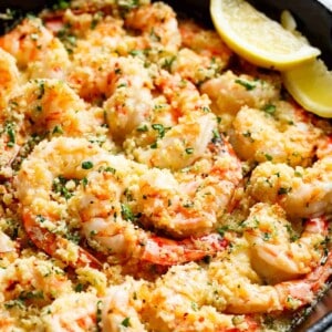 Oven baked shrimp with a hint of lemon and garlic, topped with flavorful golden and buttery, garlic parmesan breadcrumbs.