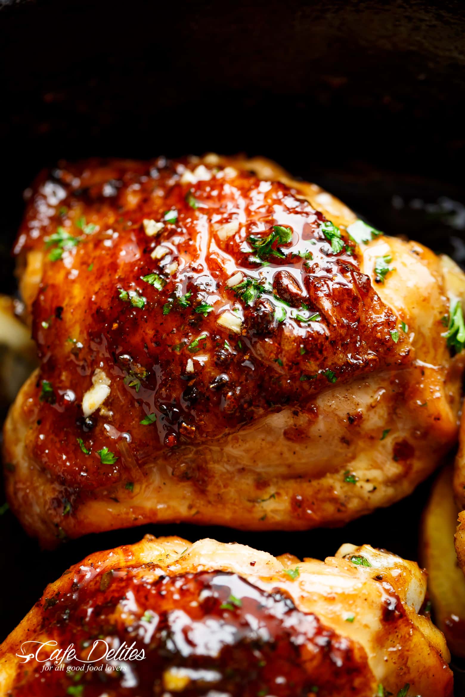 A single piece of Chicken thighs OR breasts cooked in browned butter infused with honey, garlic and lemon juice.