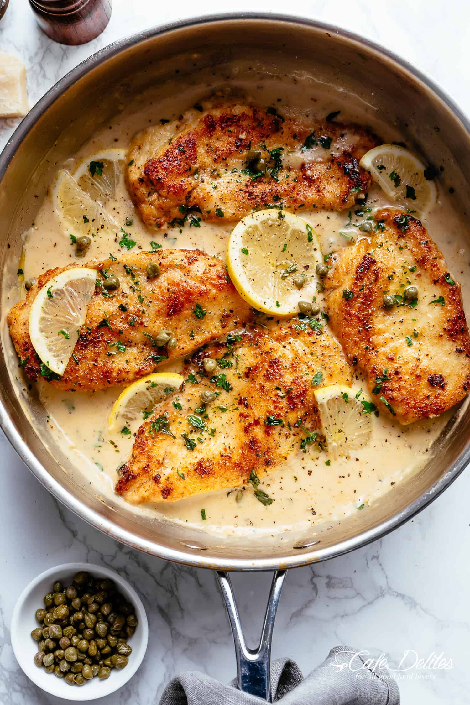 Delicious Creamy Lemon Parmesan Chicken Piccata 