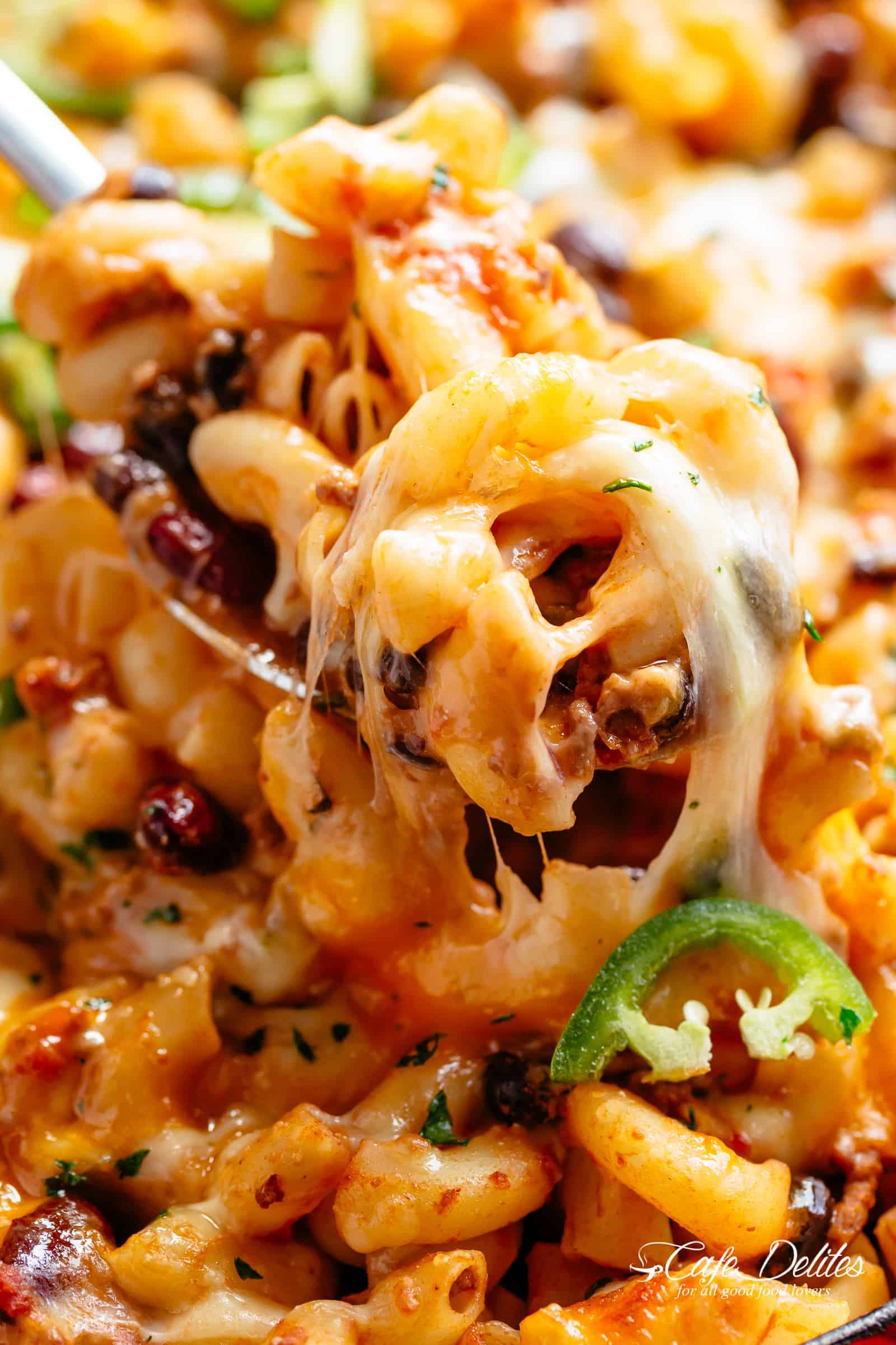 Chili Mac and Cheese with Ground Beef | cafedelites.com Chili Mac and Cheese is ready and on the table in less than 30 minutes!