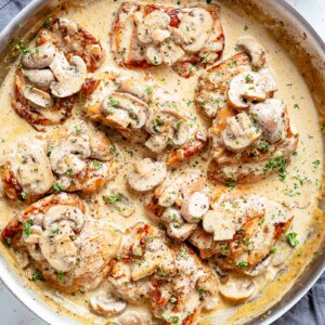 Creamy Garlic Mushroom Chicken Thighs in a pan