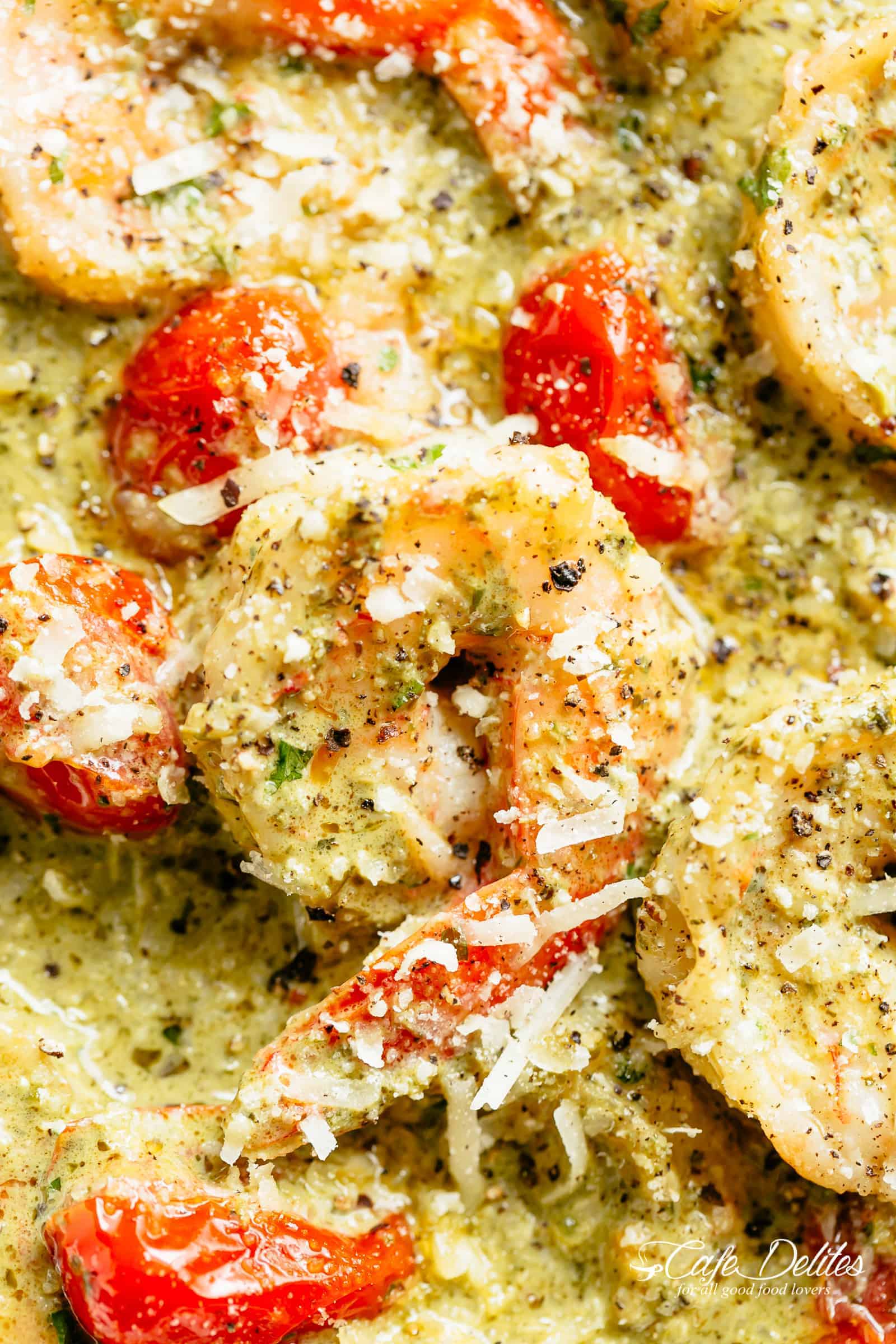 Zoom in image of Creamy-Pesto-Shrimp-Alfredo