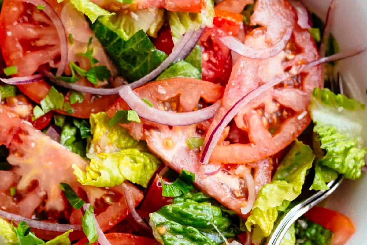 Close-up shot of Easy Tomato Salad.