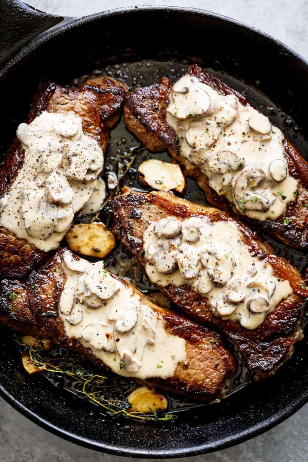 4 pieces of Pan Seared Garlic Butter Steak & Mushroom Cream Sauce