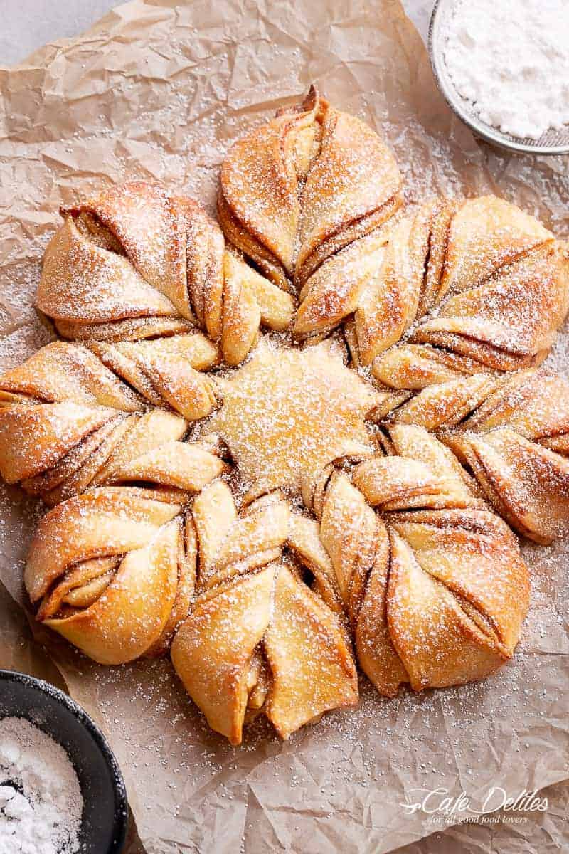 Star Christmas Bread coated with powdered sugar