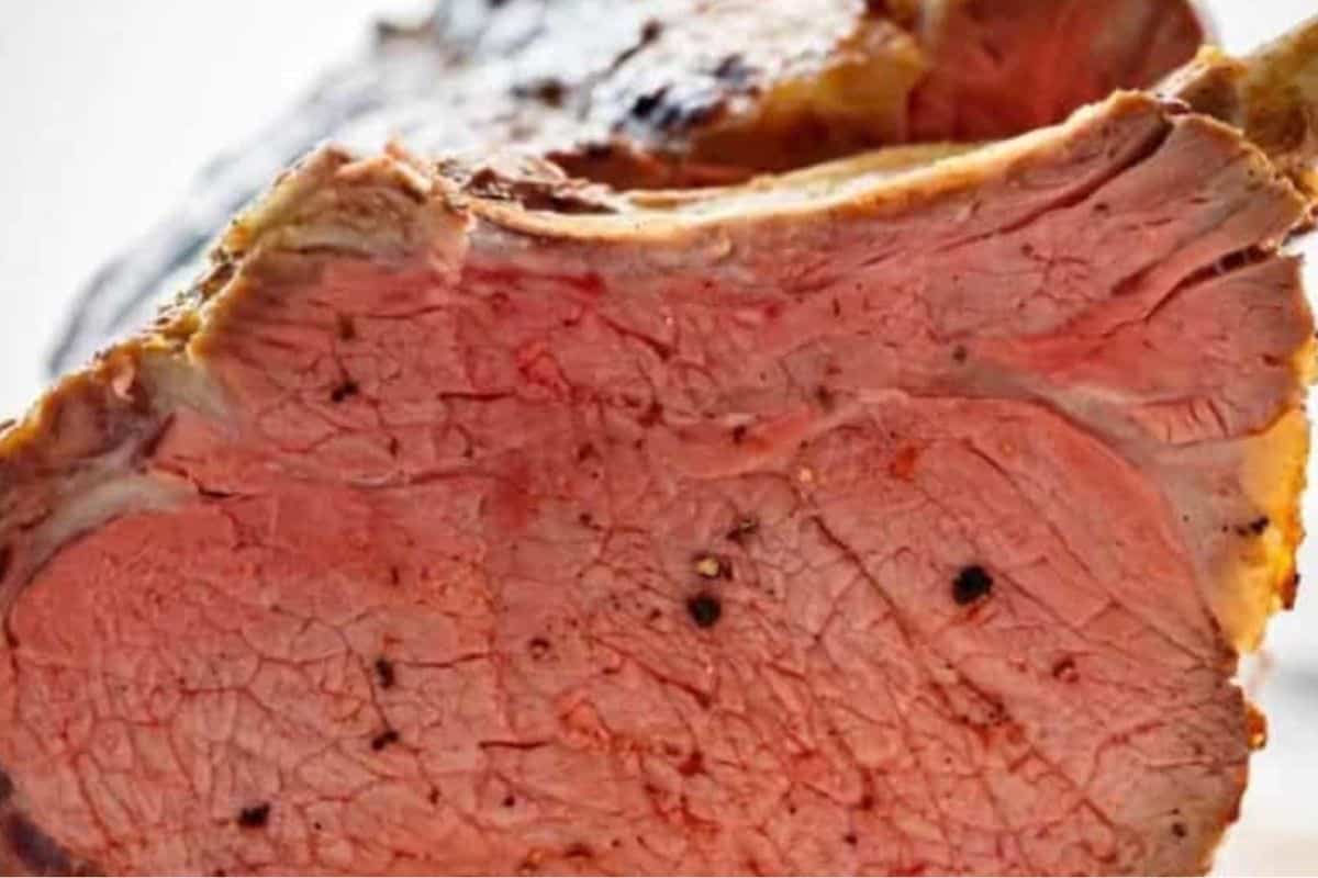Transfer roast to a plate, tent with foil, and rest for 20–30 minutes.