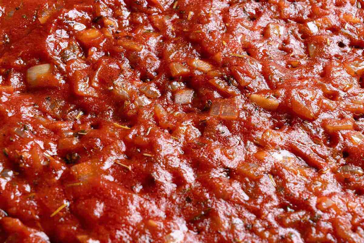tomato sauce thickening up