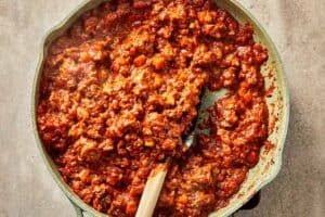 spoon of meat for cabbage lasagna