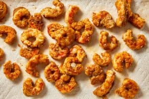 cooked shrimp in a paper towel